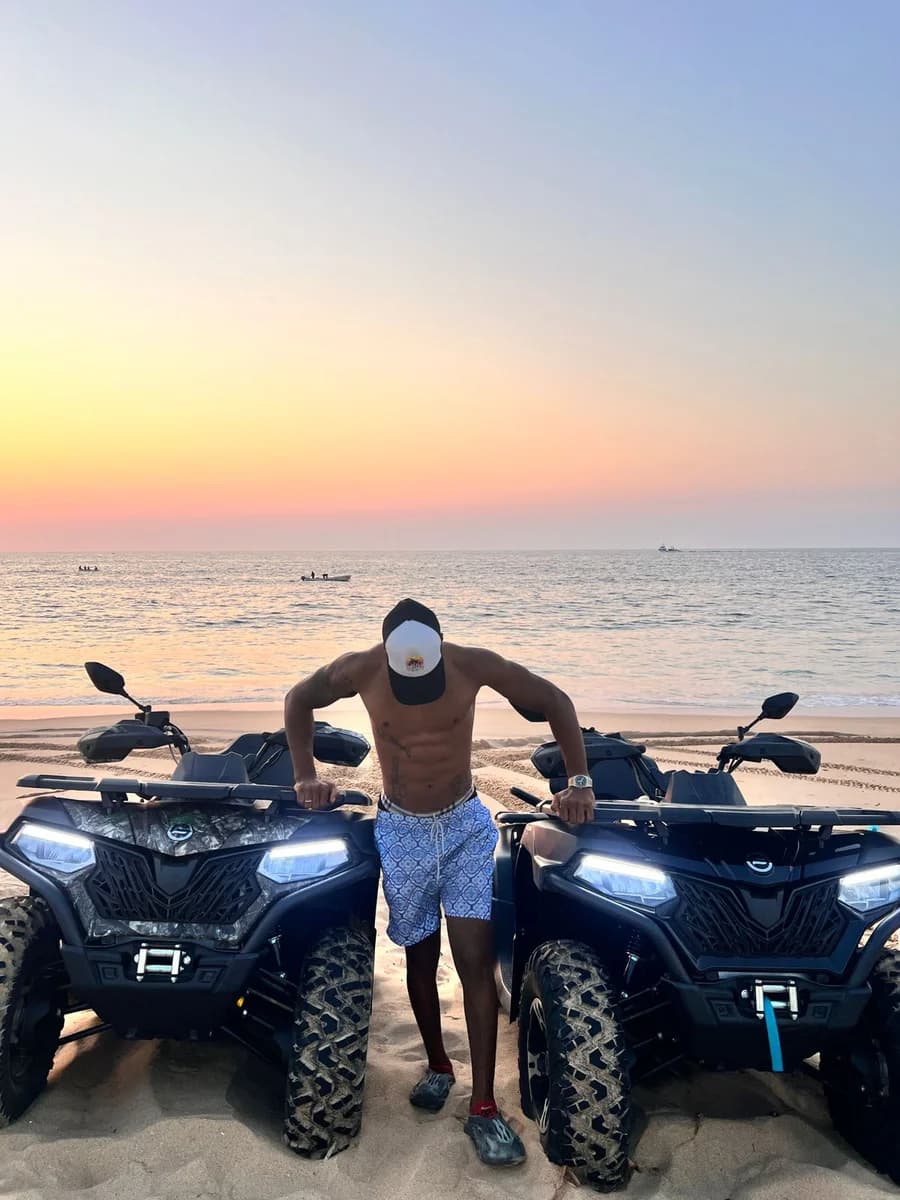 Quadriciclos em Mussulo